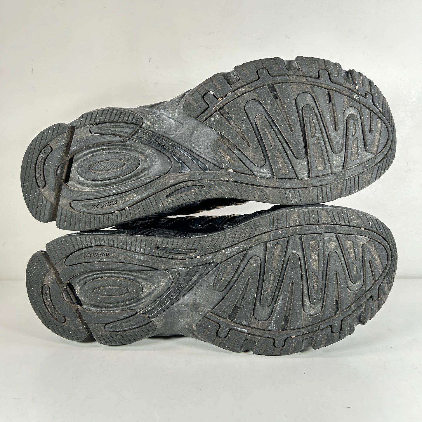 ID0805 adidas Response CL Bad Bunny Triple Black [USED] - 9 M (Used)