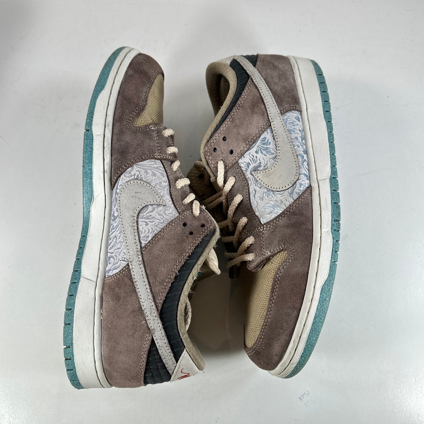 FZ3129 200 Nike SB Dunk Low Big Money Savings [USED] - 14 M (Used)