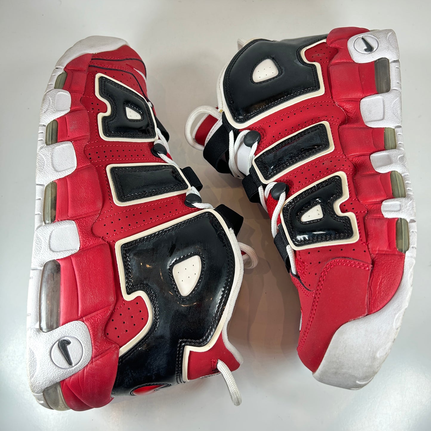 921948 600 Nike Air More Uptempo Bulls Hoops Pack [USED] - 11 M (Used) (No Box)