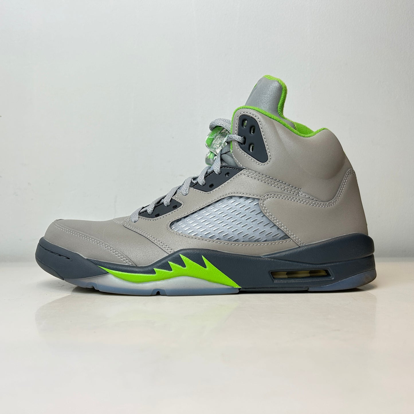 DM9014 003 Jordan 5 Retro Green Bean [USED] - 12 M (VNDS)