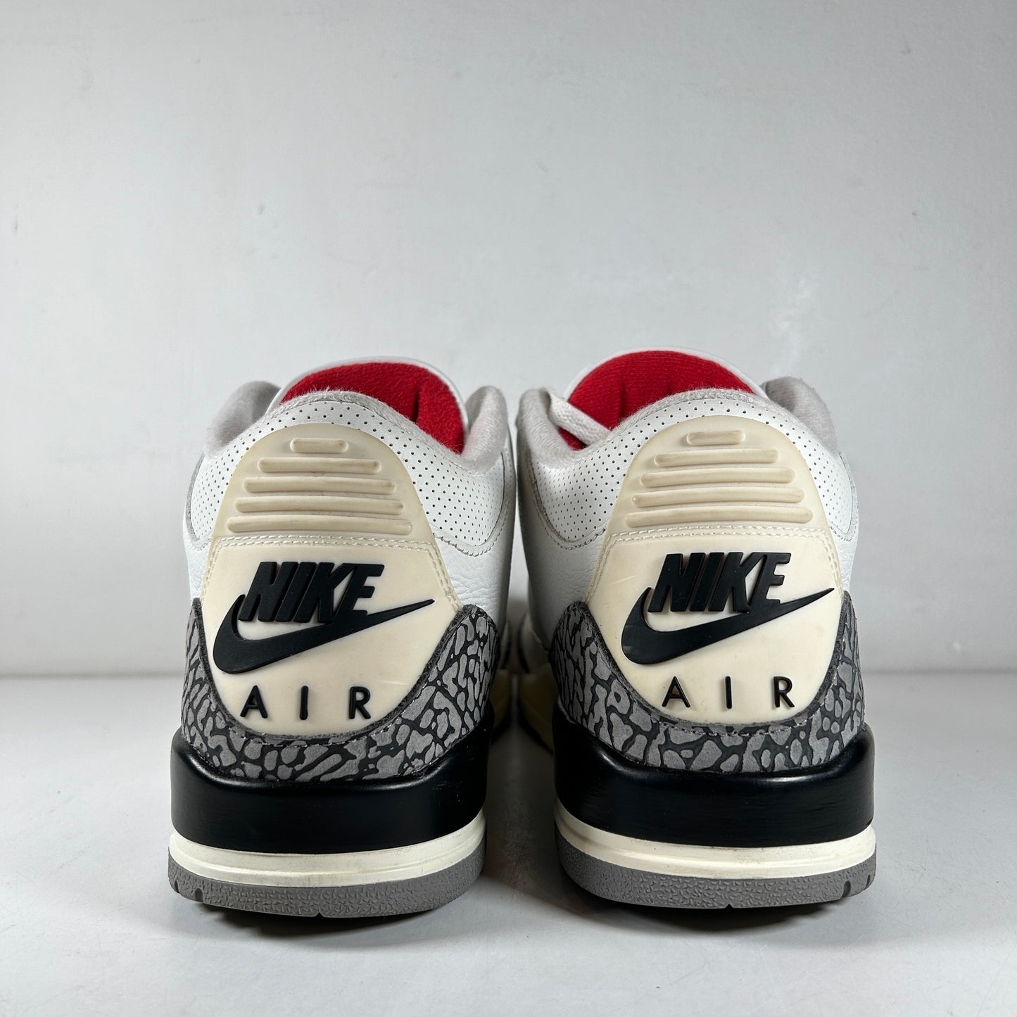 DN3707 100 Jordan 3 Retro White Cement Reimagined [USED] - 11.5 M (Used3)