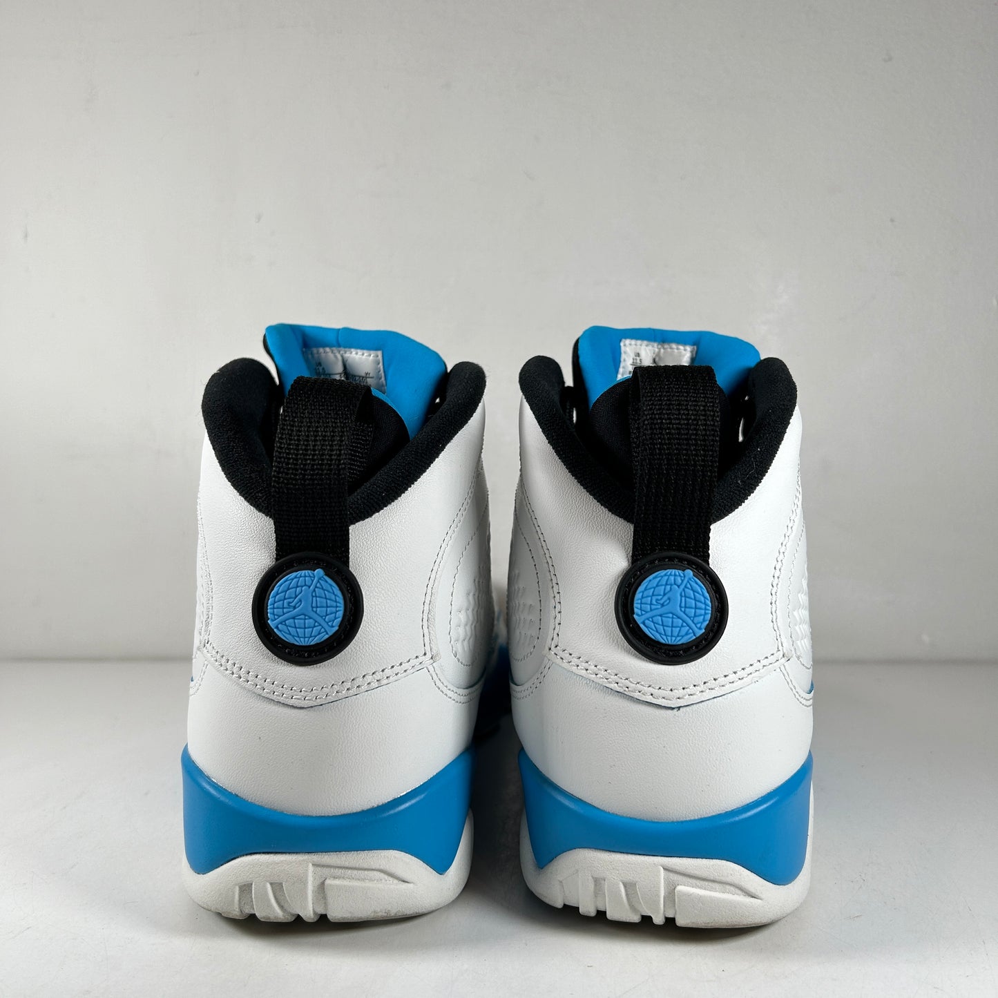 FQ8992 101 Jordan 9 Retro Powder Blue (2024) [USED] - 11.5 M (Used2)