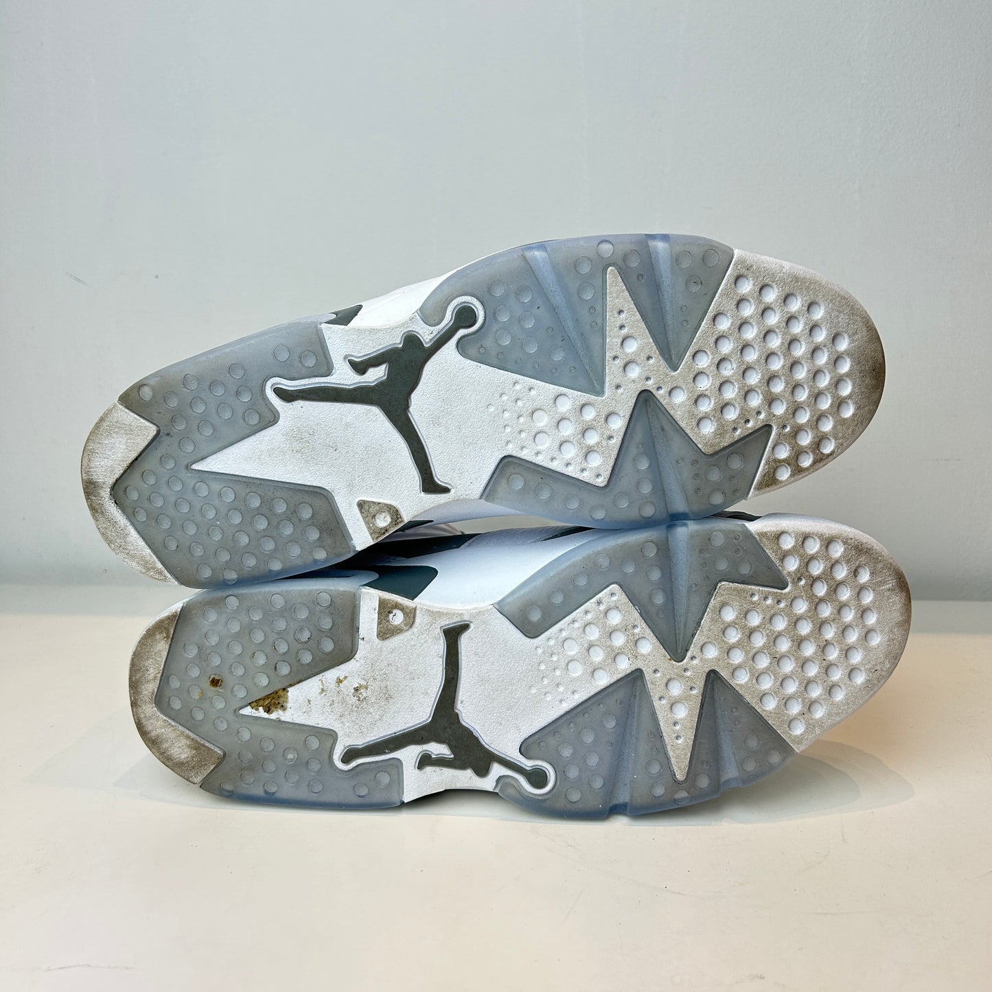 CT8529 100 Jordan 6 Retro Cool Grey [USED] - 12 M (Used)
