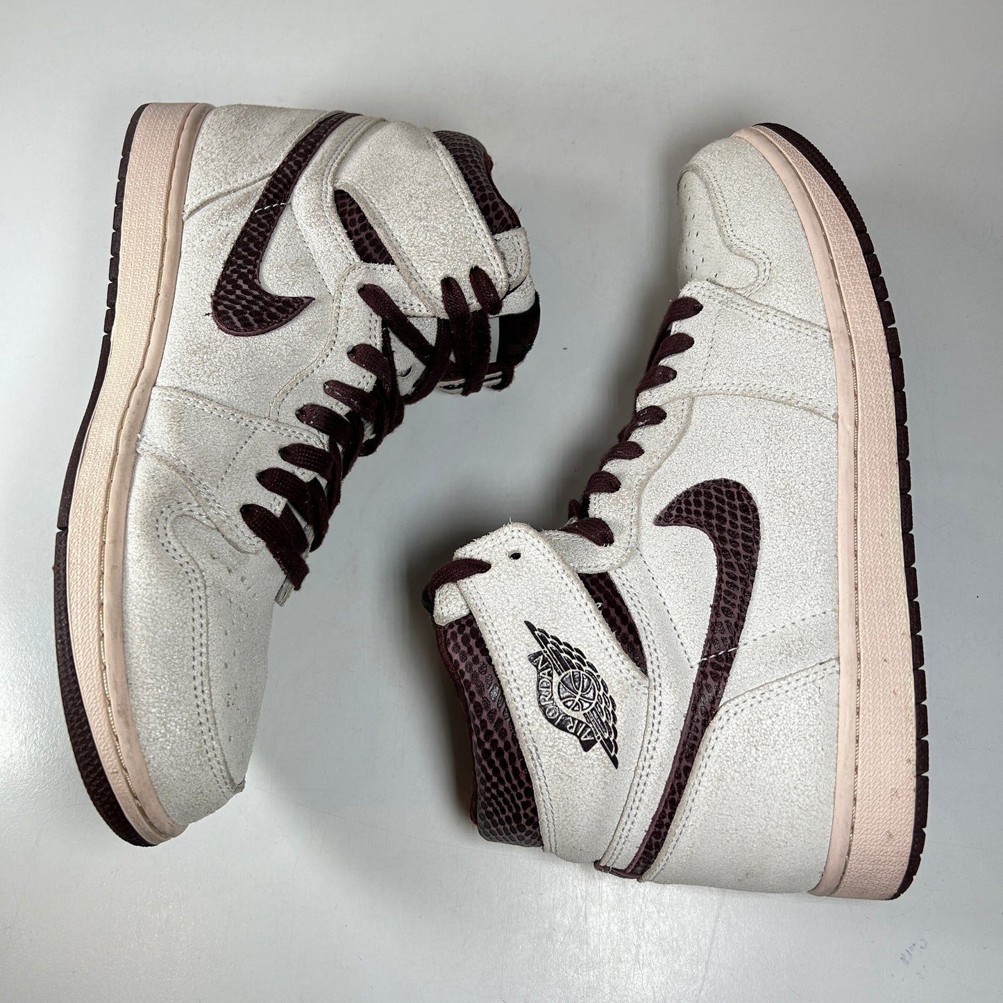 DO7097 100 Jordan 1 Retro High OG A Ma Maniére [USED] - 11.5 M (Used)