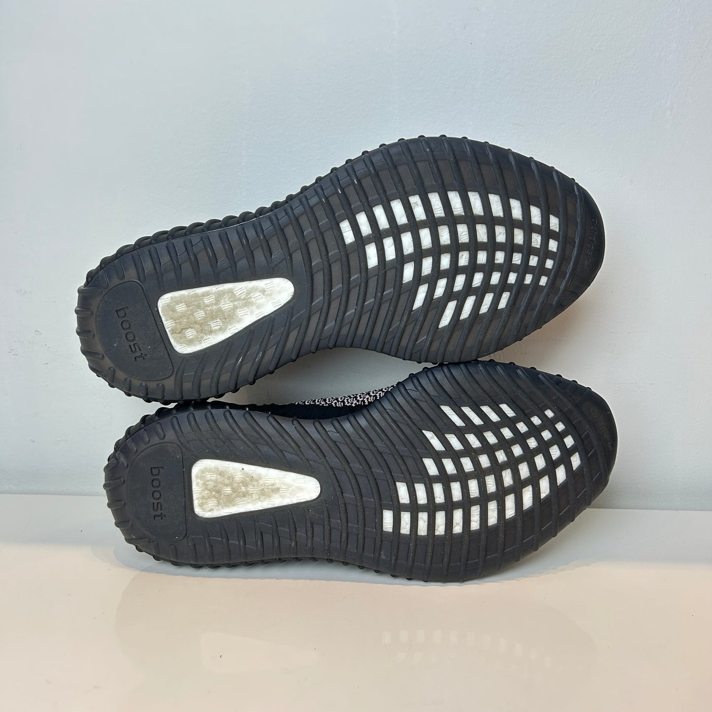 FW5190 adidas Yeezy Boost 350 V2 Yecheil (Non-Reflective) [USED] - 11 M (Used2)