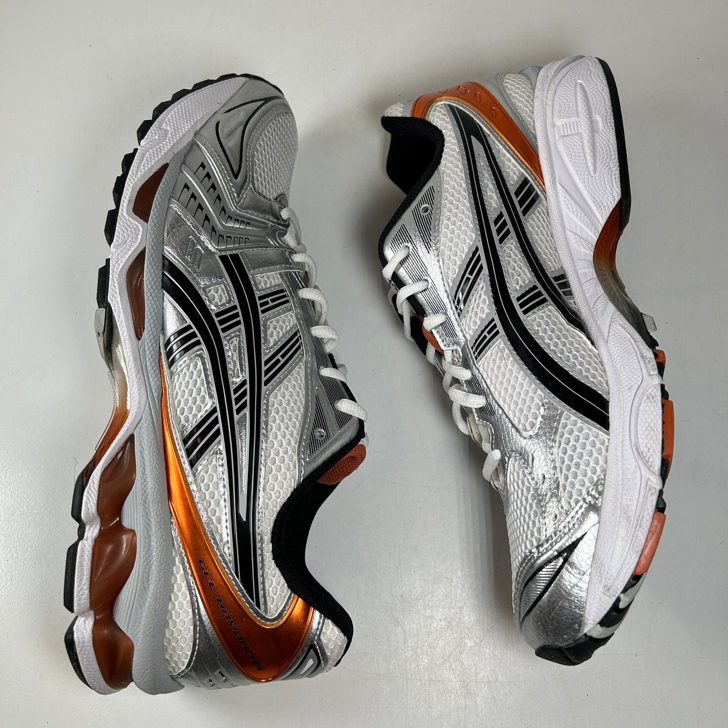 1201A019 109 ASICS Gel-Kayano 14 White Piquant Orange [USED] - 11.5 (Used) (No Box)