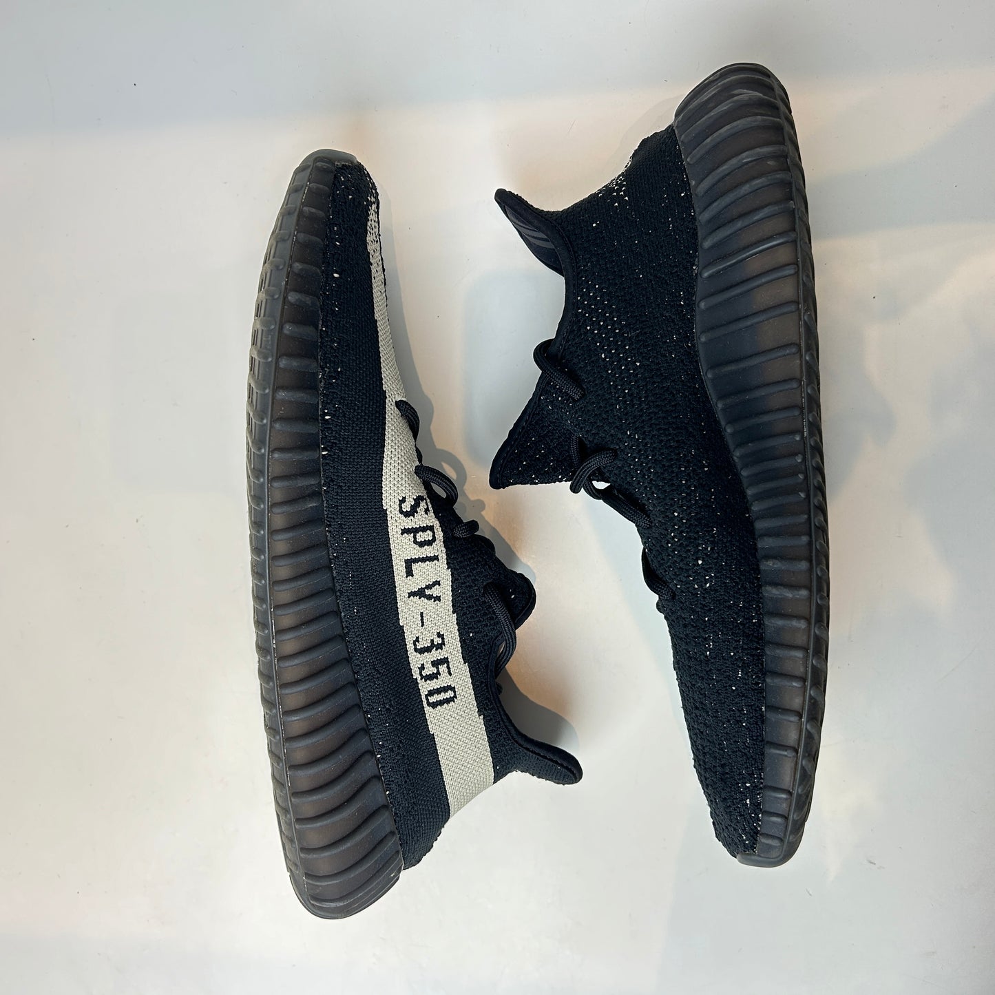 BY1604 Adidas Yeezy Boost 350 V2 Core Black White [USED] - 11 M (Used)