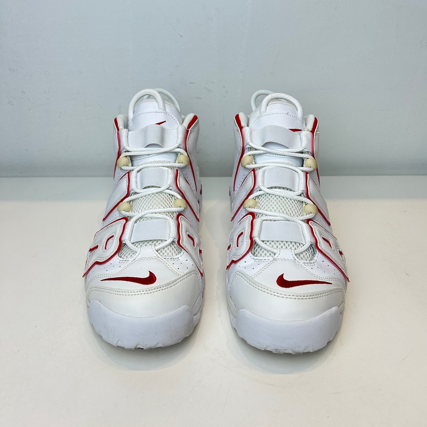 921948 102 Nike Air More Uptempo White Varsity Red Outline [USED] - 11 M (Used)
