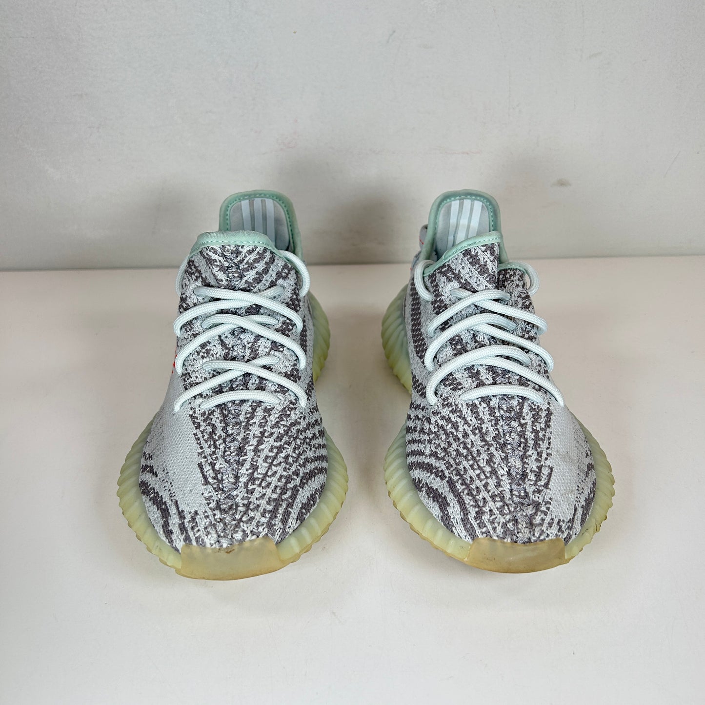 B37571 adidas Yeezy Boost 350 V2 Blue Tint (2017/2023) [USED] - 5 M (Used)