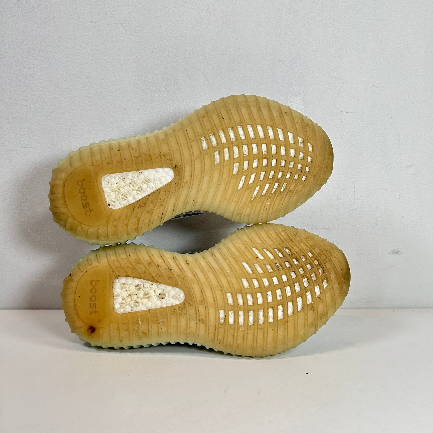 B37571 adidas Yeezy Boost 350 V2 Blue Tint (2017/2023) [USED] - 5 M (Used)