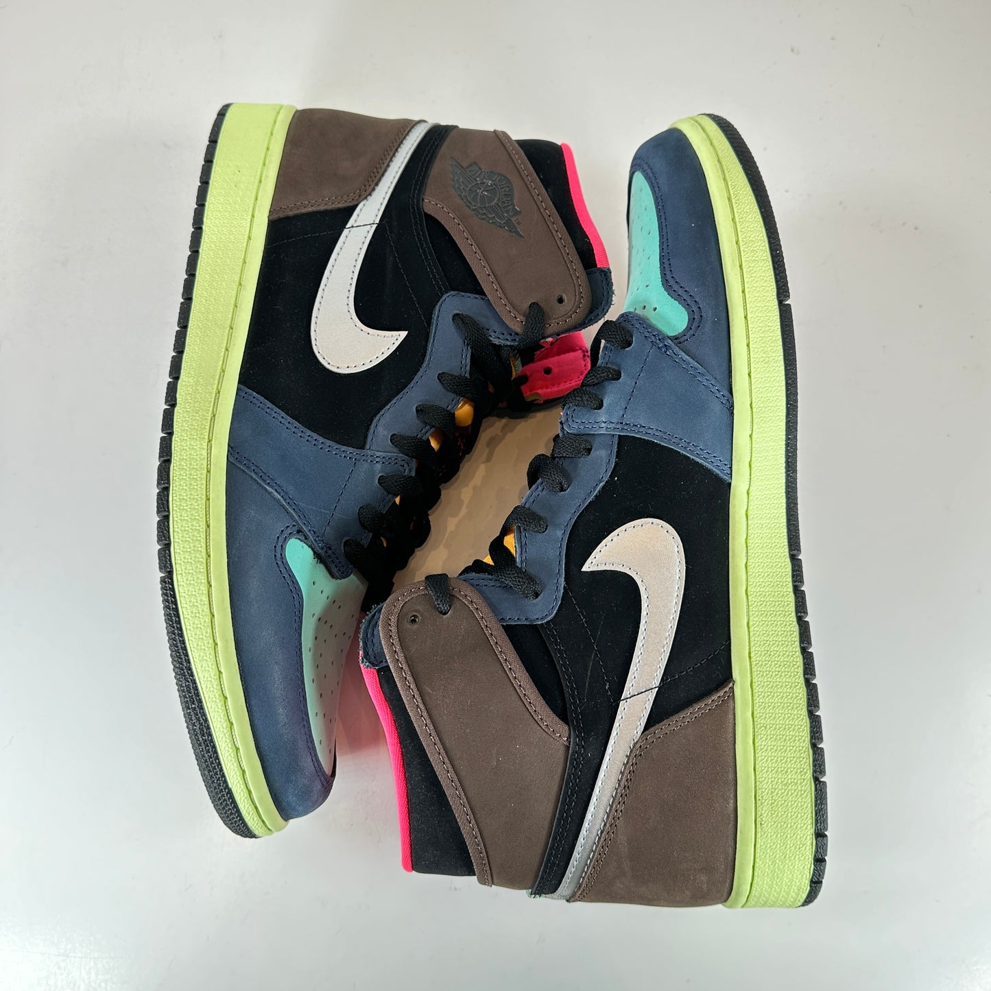 555088 201 Jordan 1 Tokyo Bio Hack [USED] - 12 M (Used)