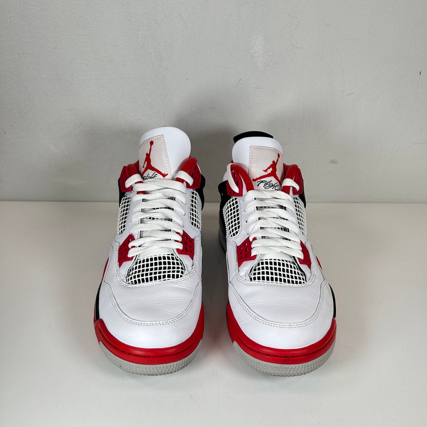 DC7770 160 Jordan 4 Retro Fire Red (2020) [USED] - 9.5 M (Used)