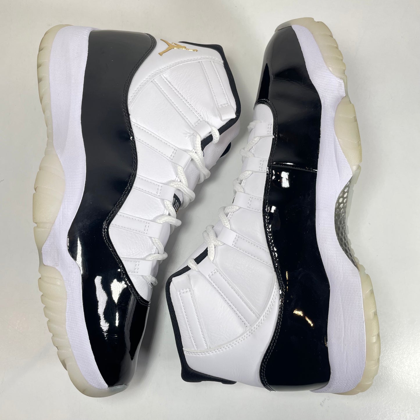 CT8012 170 Jordan 11 Retro DMP Defining Moments (2023) [USED] - 13 M (Used)