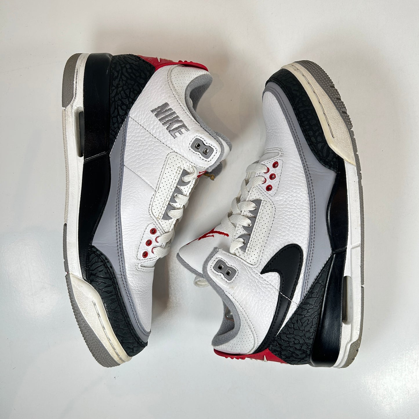 AQ3835 160 Jordan 3 Retro Tinker Hatfield [USED] - 8.5 M (Used)