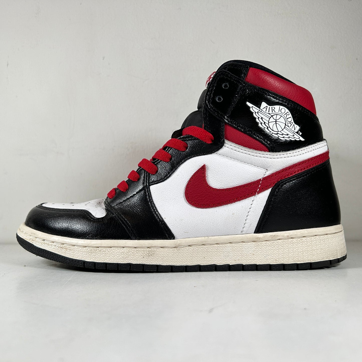 555088 062 Jordan 1 Retro Línea de sangre alta