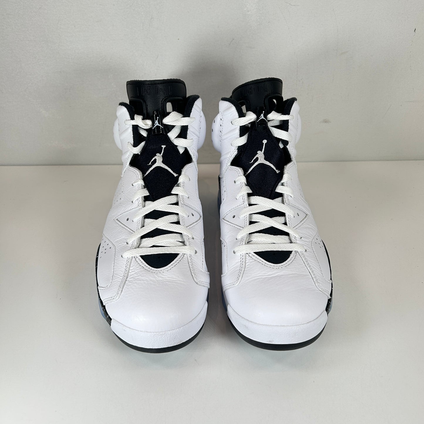 CT8529 112 Jordan 6 Retro Reverse Oreo [USED] - 11.5 M (Used)