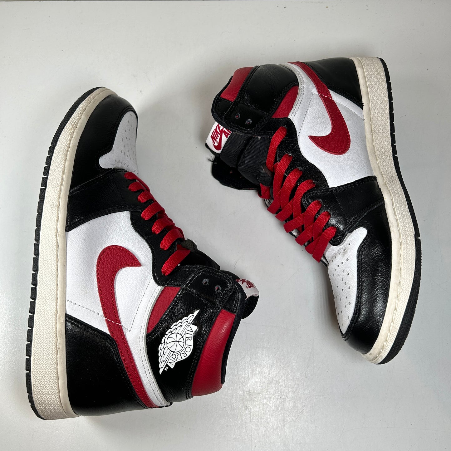 555088 062 Jordan 1 Retro Línea de sangre alta