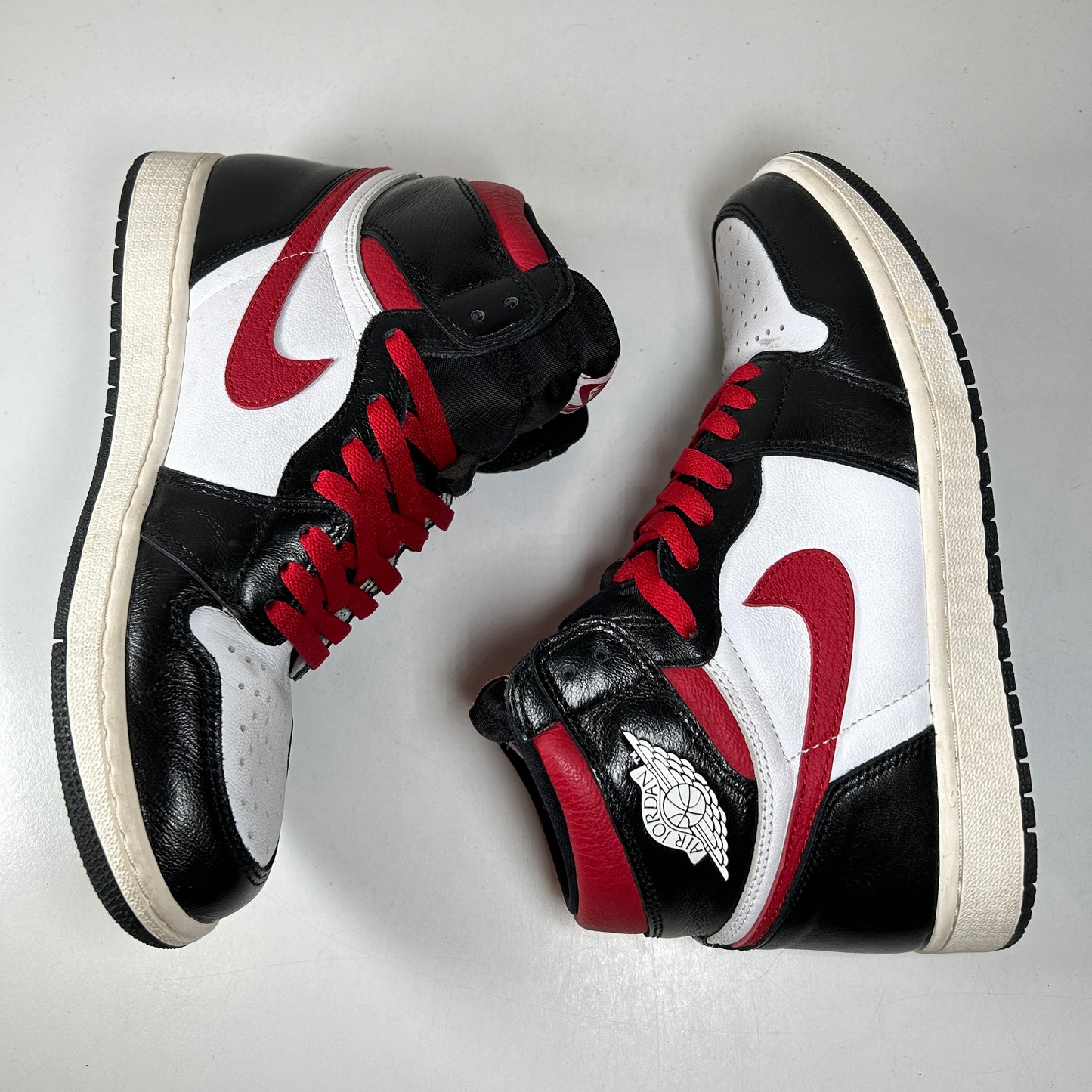 555088 062 Jordan 1 Retro Línea de sangre alta