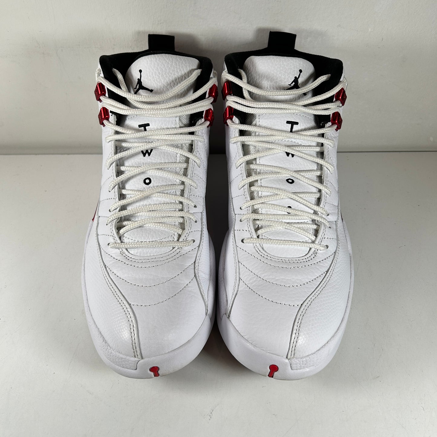CT8013 106 Jordan 12 Retro Twist [USED] - 10.5 M (Used)