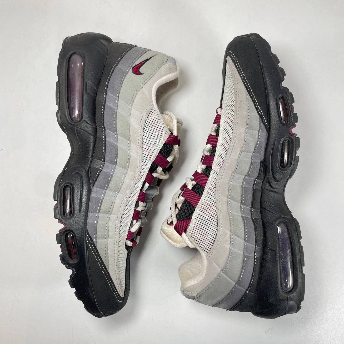DQ9001 001 Nike Air Max 95 Dark Beetroot [USED] - 9.5 M (Used) (No Box)