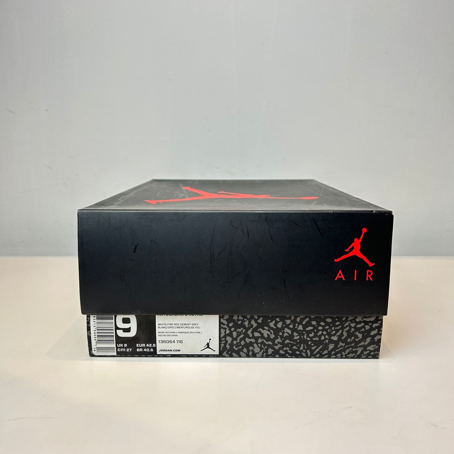 136064 116 Jordan 3 Retro Hall of Fame [USED] - 9 M (Used)