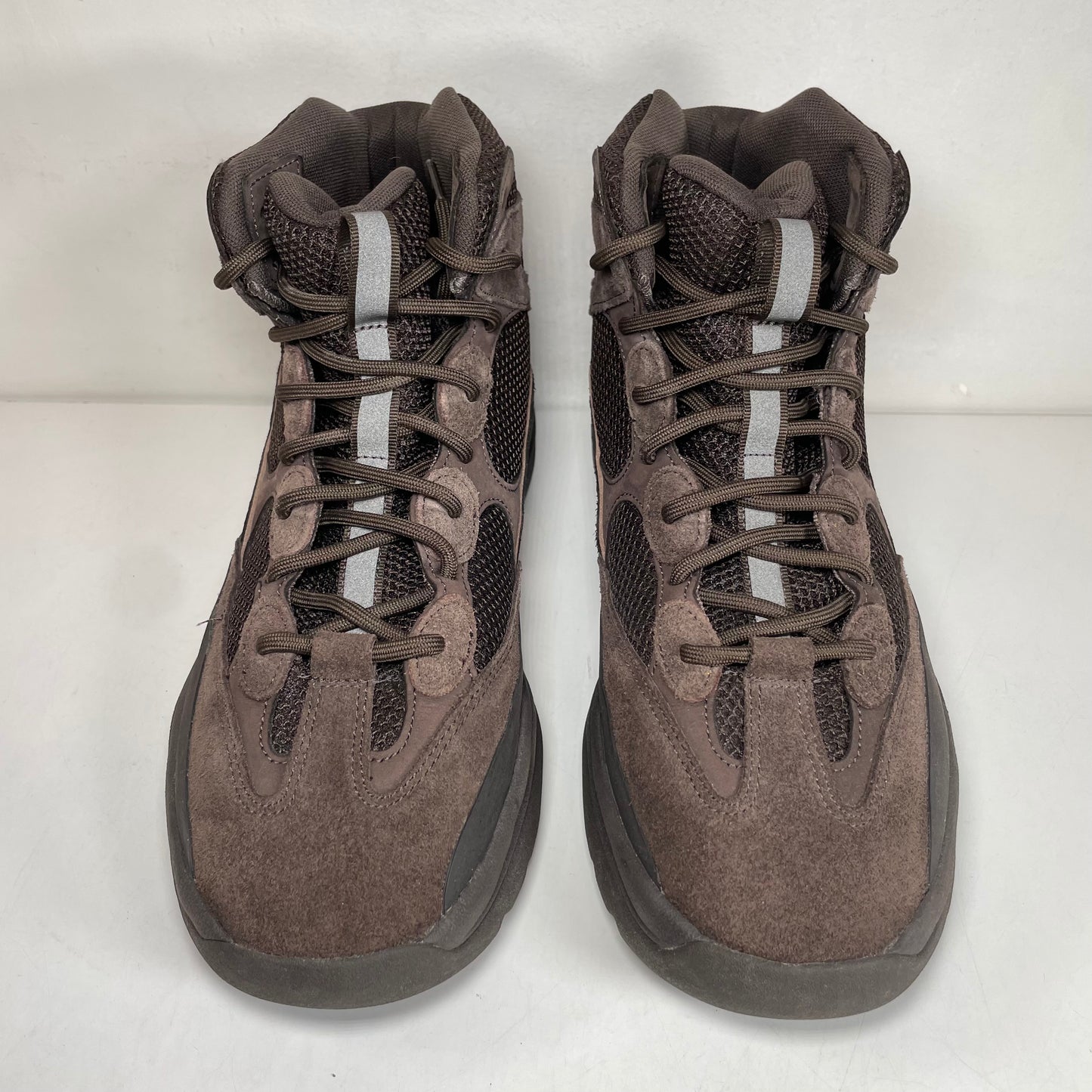 EG6463 Aceite para botas Adidas Yeezy Desert