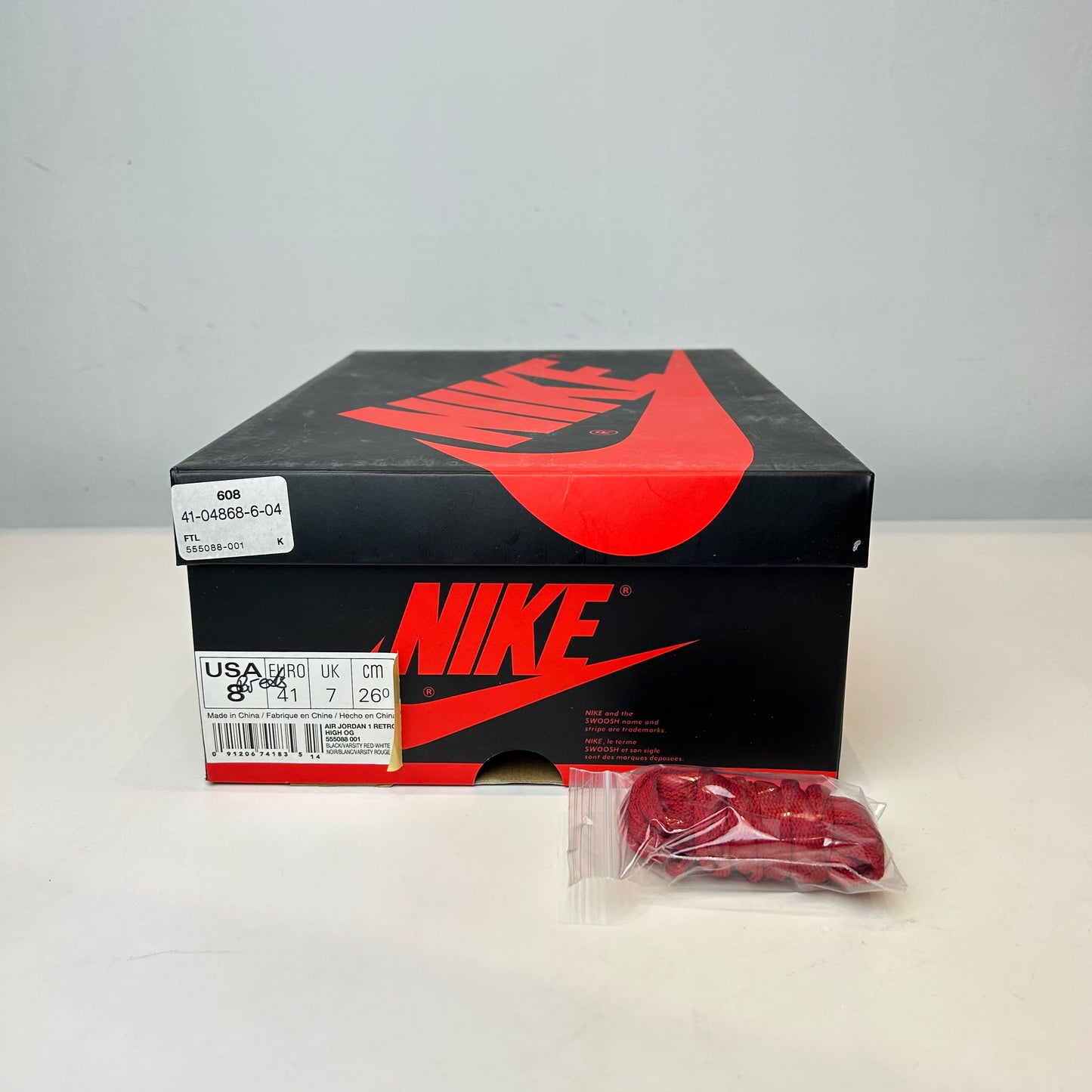555088 001 Jordan 1 Retro High Bred Banned (2016) [USED] - 8 M (Used)