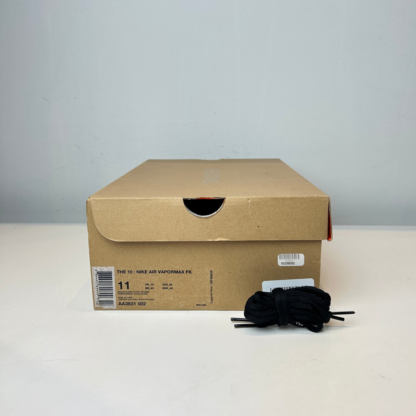 AA3831 002 Nike Air VaporMax Off-White Black (2018) [USED] - 11 M (Used)