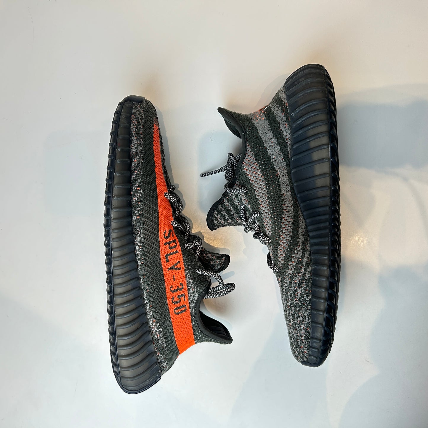 HQ7045 Adidas Yeezy Boost 350 V2 Carbon Beluga [USED] - 8 M (Used)