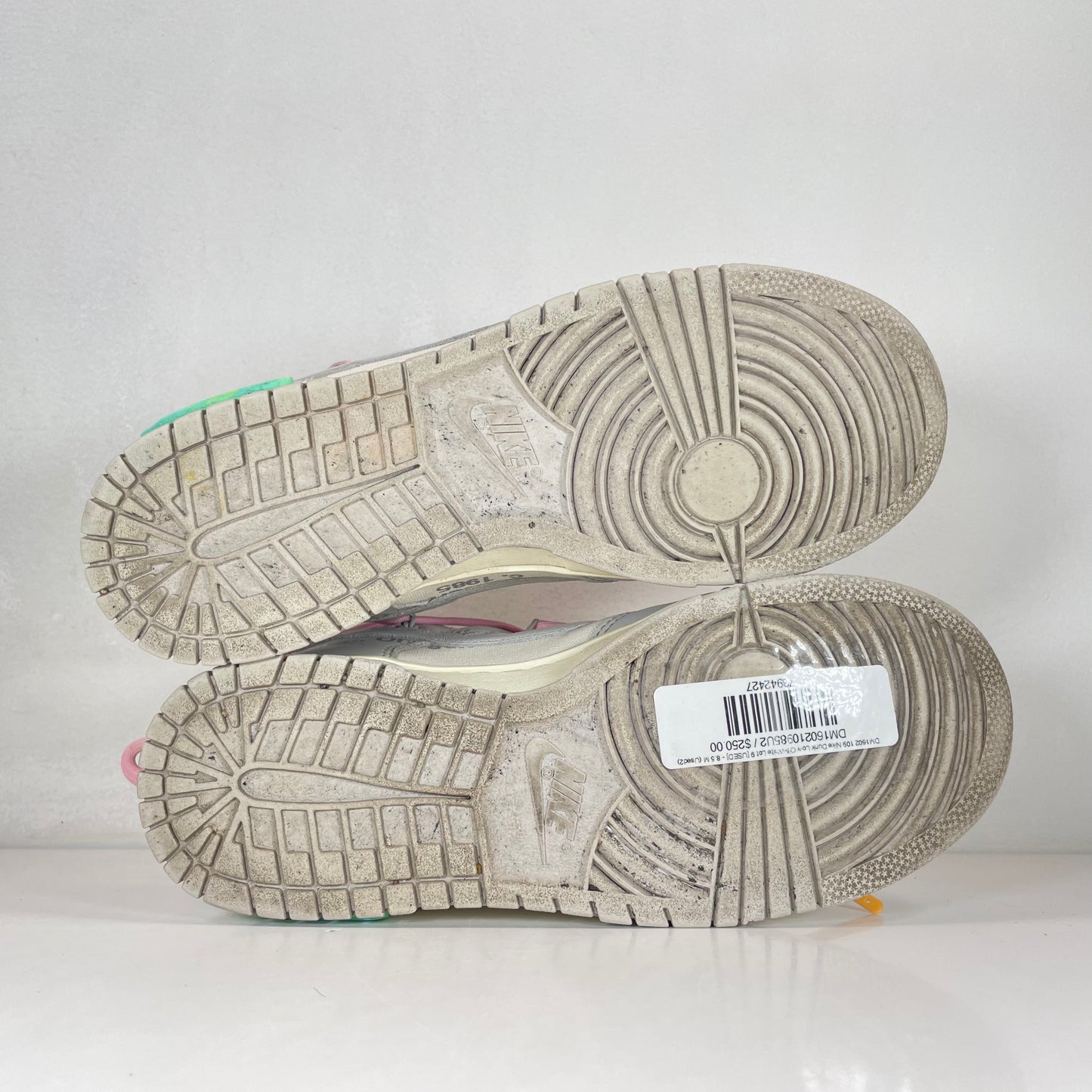 DM1602 109 Nike Dunk Low Off-White Lot 9 [USED] - 8.5 M (Used2)