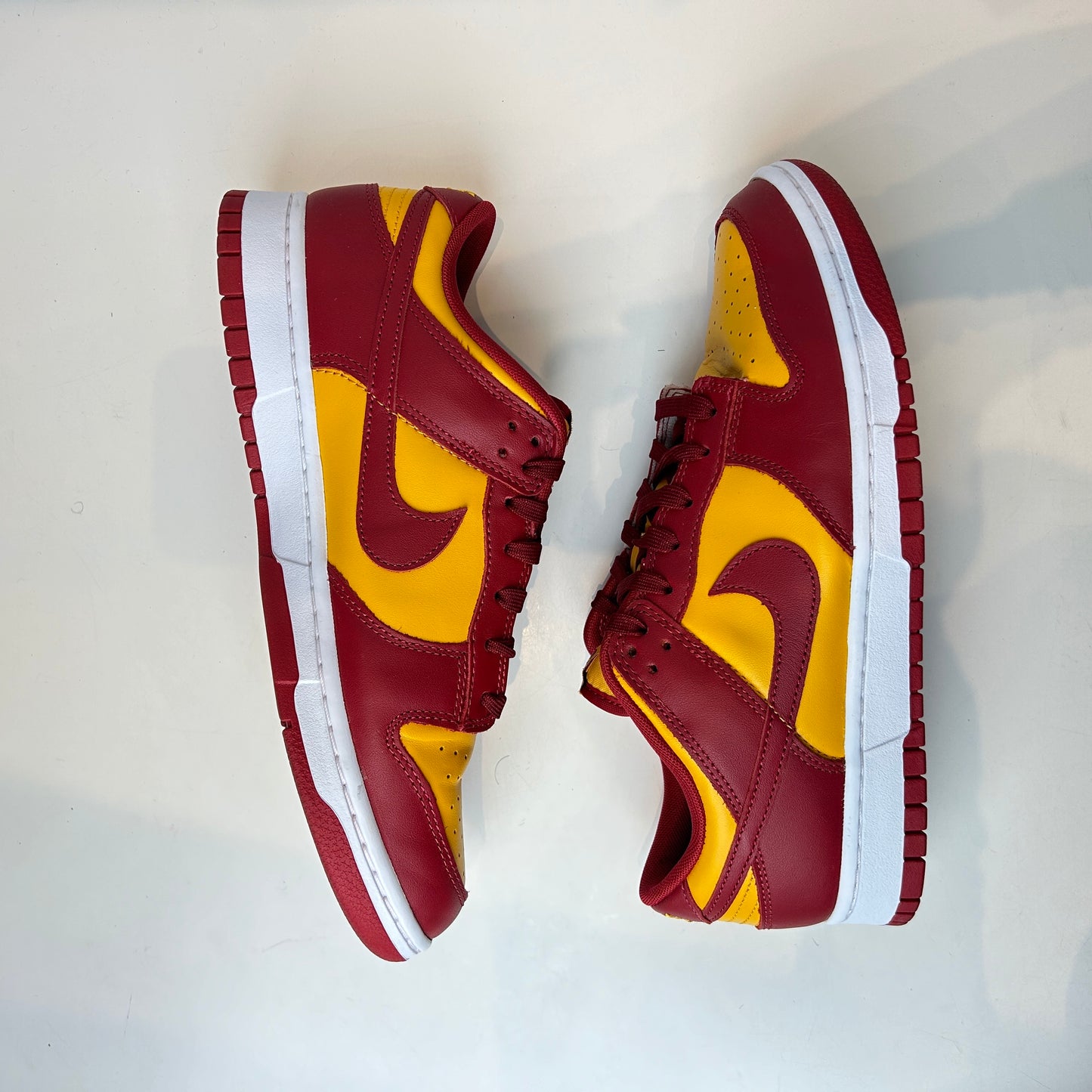 DD1391 701 Nike Dunk Low Midas Gold [USED] - 9.5 M (Used)