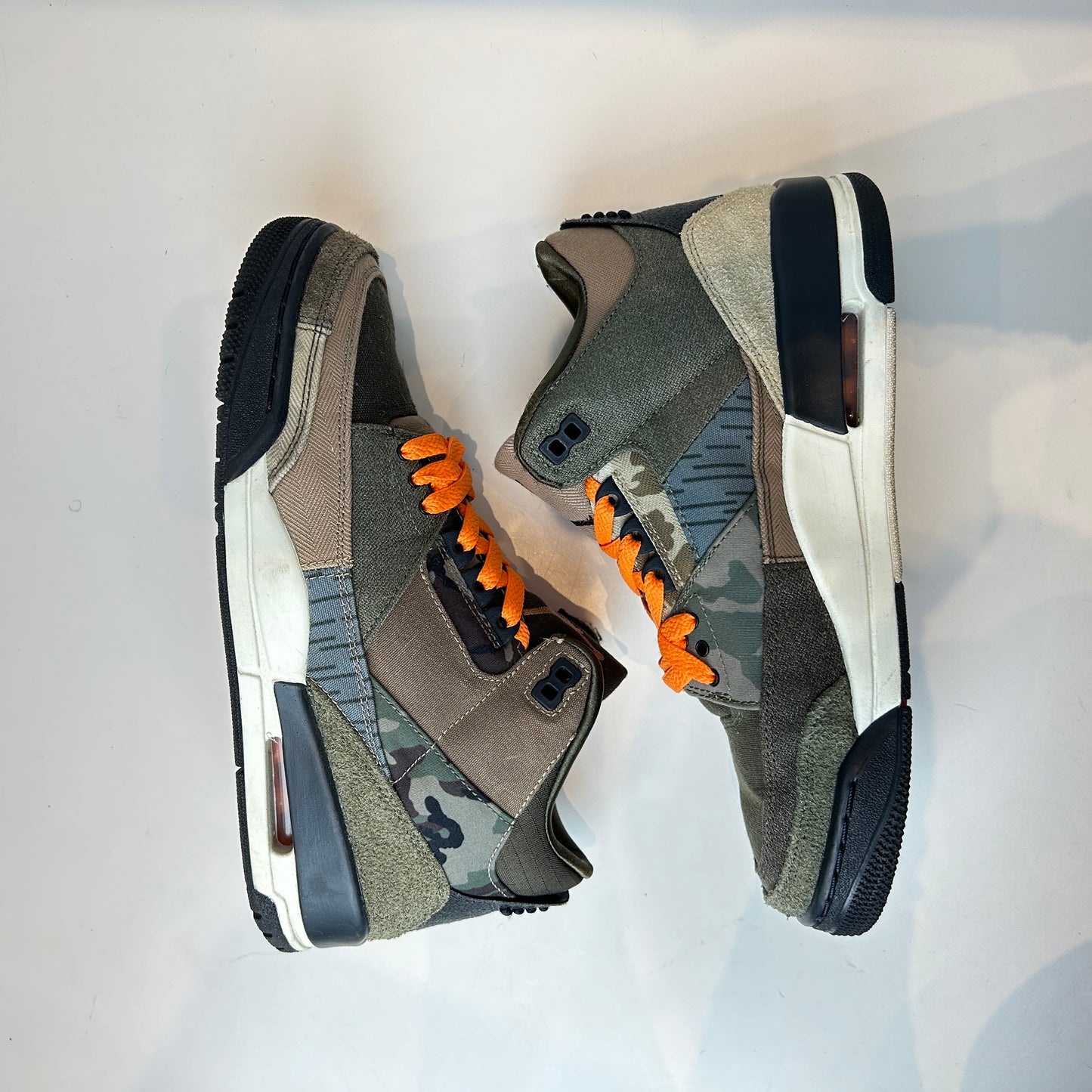 DO1830 200 Jordan 3 Retro Patchwork Camo [USED] - 7.5 M (Used)