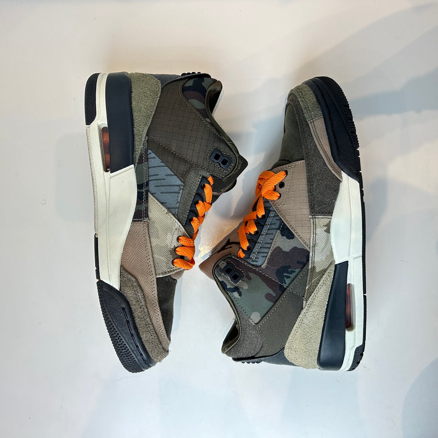 DO1830 200 Jordan 3 Retro Patchwork Camo [USED] - 7.5 M (Used)