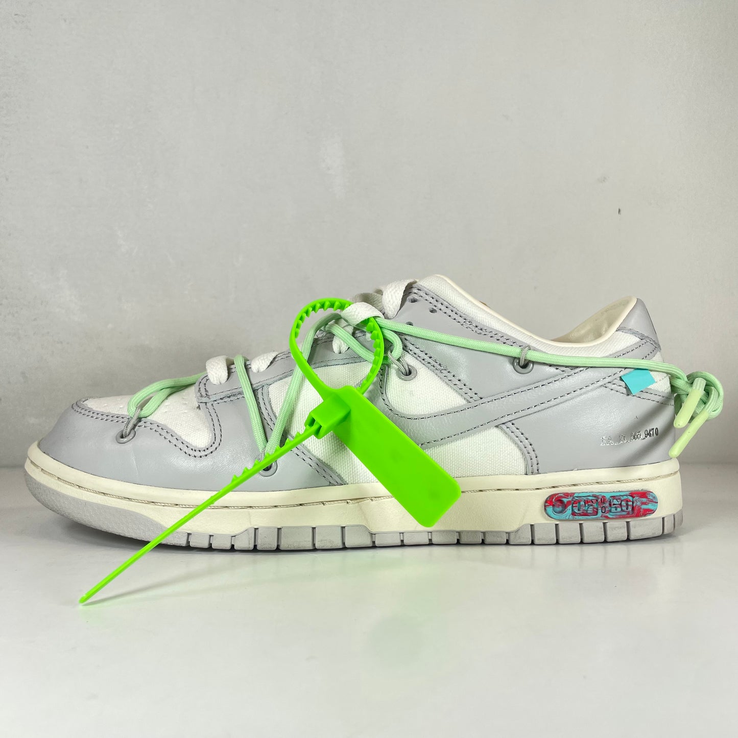 DM1602 108 Nike Dunk Low Off-White Lot 7 [USED] - 9.5 M (Used)