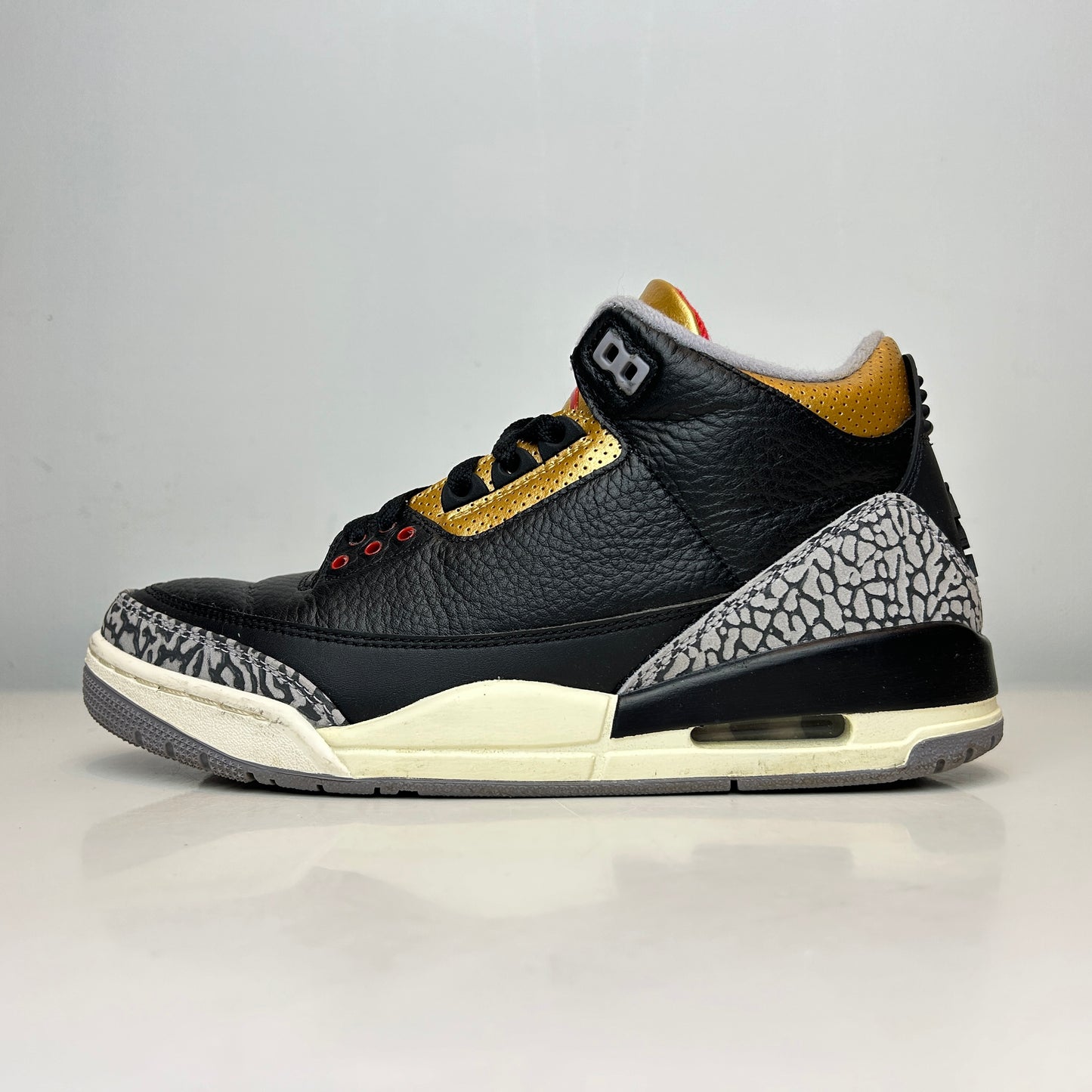 CK9246 067 Jordan 3 Retro Black Cement Gold (W) [USED] - 9 W (Used)
