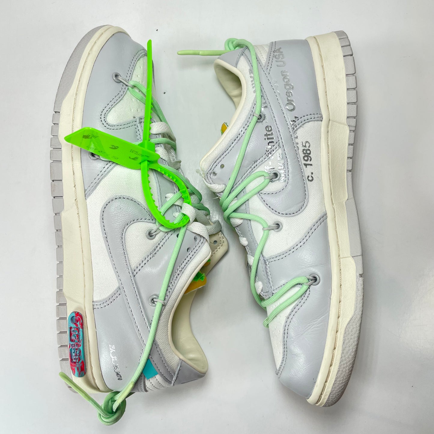 DM1602 108 Nike Dunk Low Off-White Lot 7 [USED] - 9.5 M (Used)