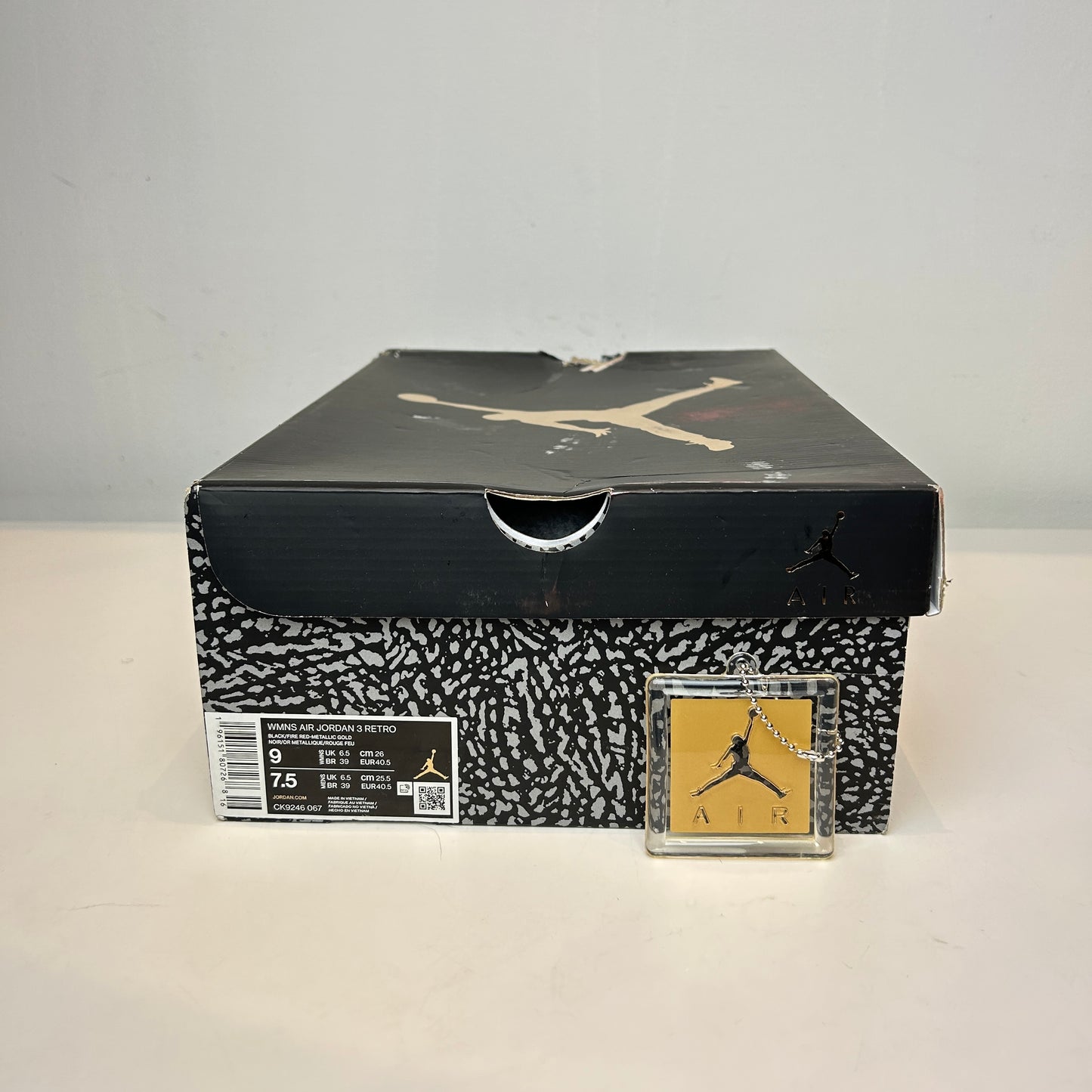CK9246 067 Jordan 3 Retro Black Cement Gold (W) [USED] - 9 W (Used)