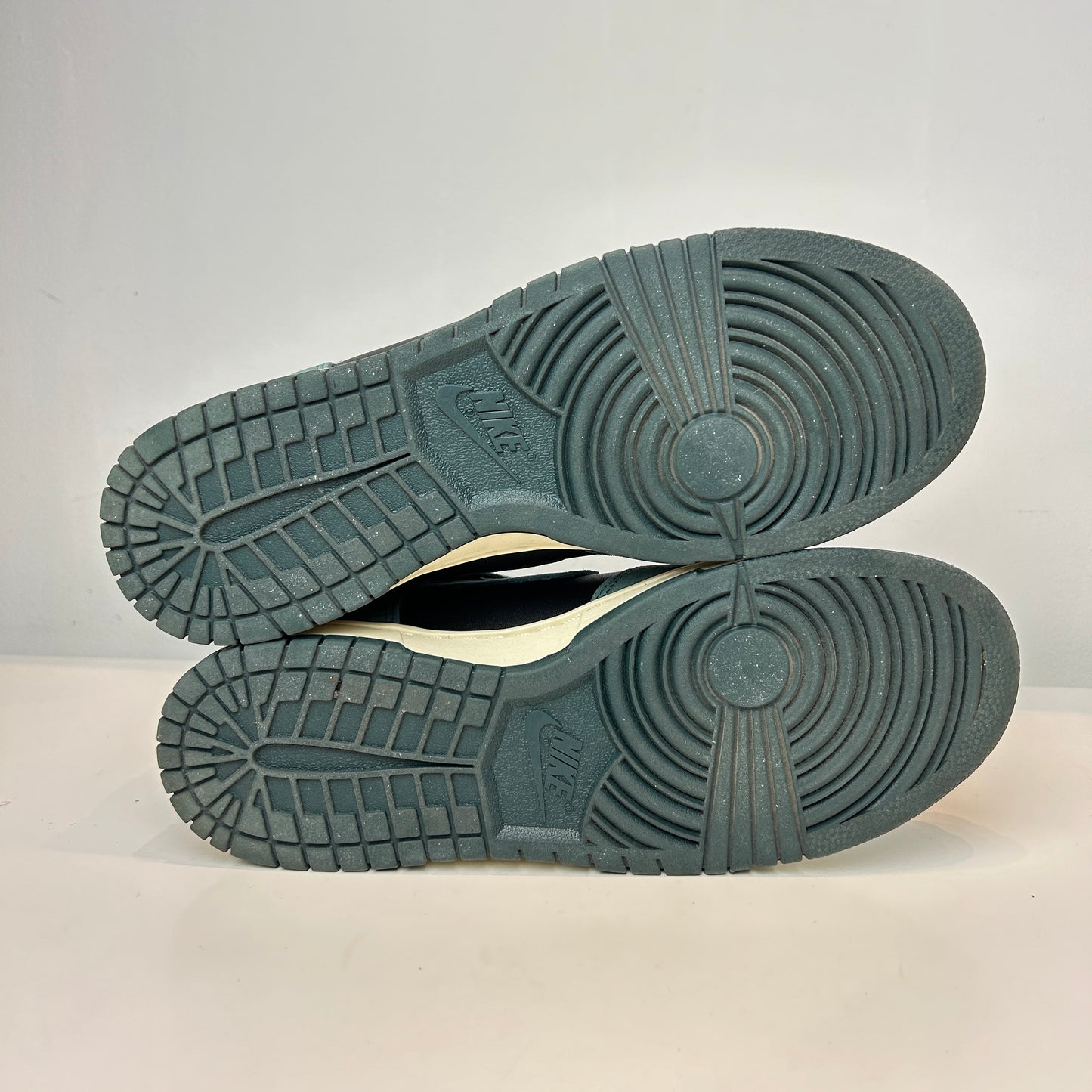 DQ7679 002 Nike Dunk High Retro PRM Faded Spruce [USED] - 9.5 M (Used)