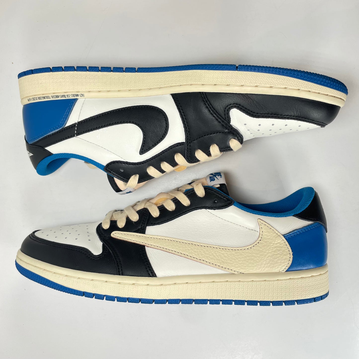 DM7866 140 Jordan 1 Low Fragment x Travis Scott [USED] - 11.5 M (Used2)