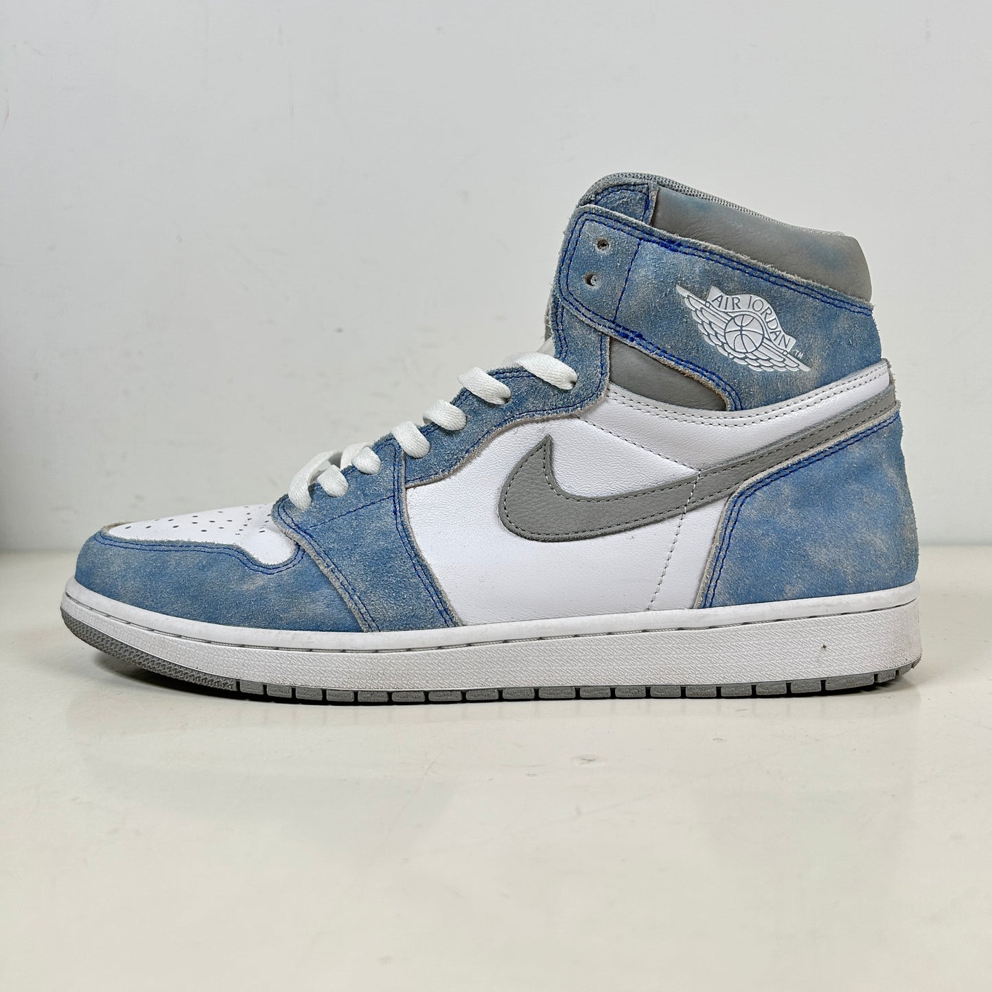 555088 402 Jordan 1 Hyper Royal [USED] - 13 M (Used) (Replace Box)