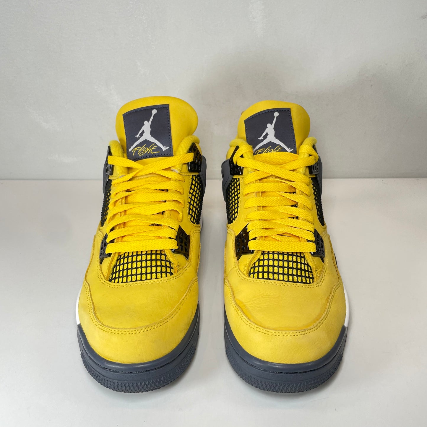 CT8527 700 Jordan 4 Retro Lightning (2021) [USED] - 10 M (Used3)