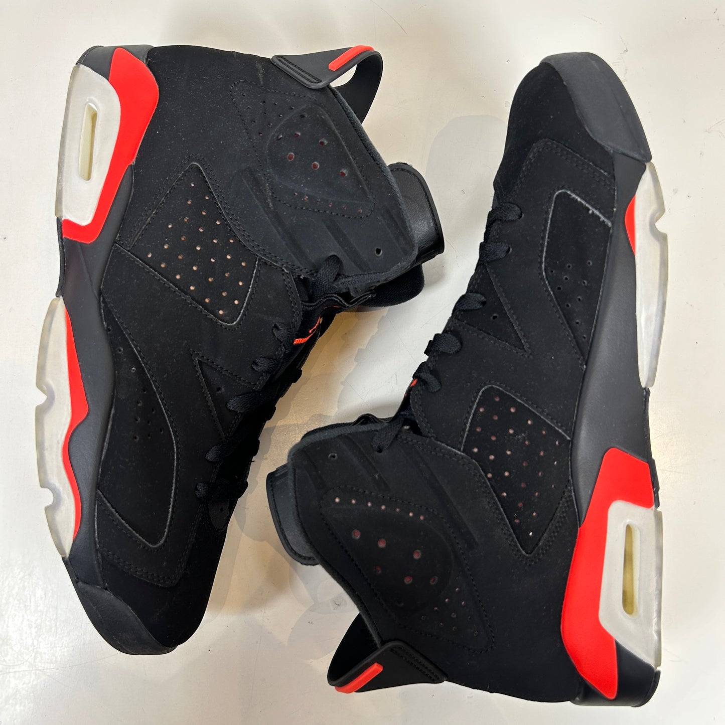 384664 060 Jordan 6 Infrared [USED] - 13 M (Used) (Replace Box)