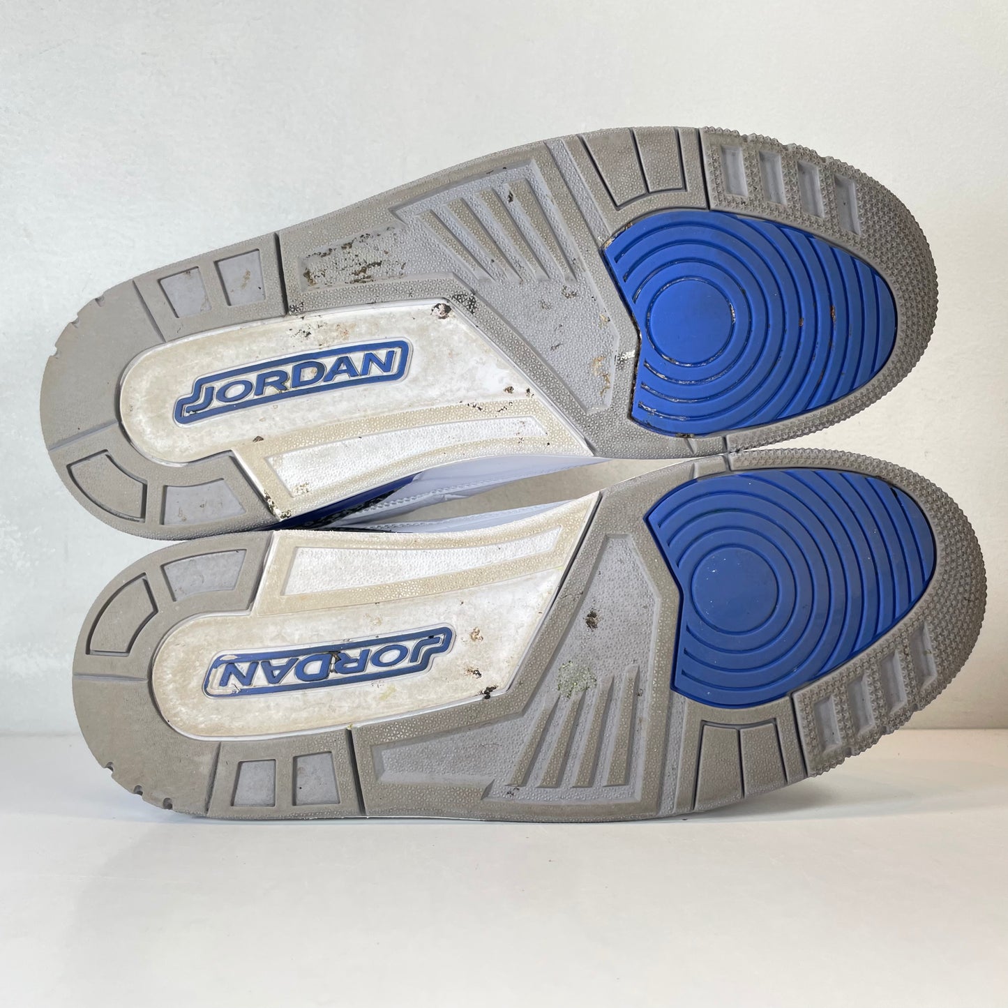 CT8532 145 Jordan 3 Retro Racer Azul