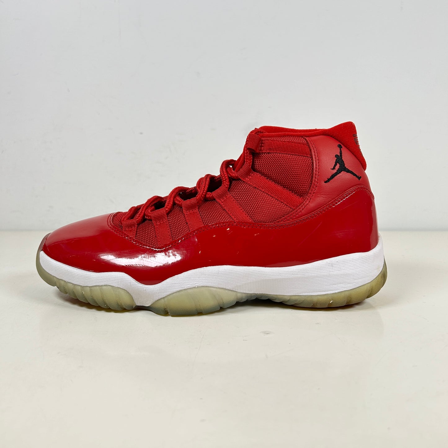 378037 623 Jordan 11 Retro Win Like 96 [USED] - 8.5 M (Used)