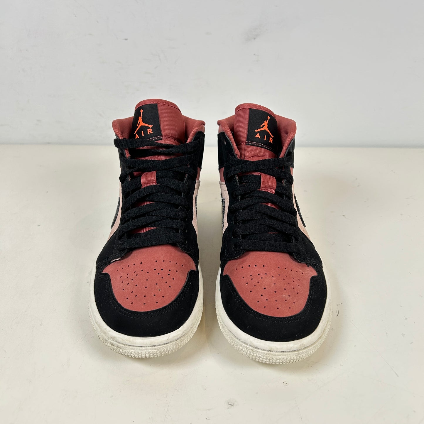 BQ6472 202 Jordan 1 Mid Canyon Rust (Women's) [USED] - 7 W (Used)