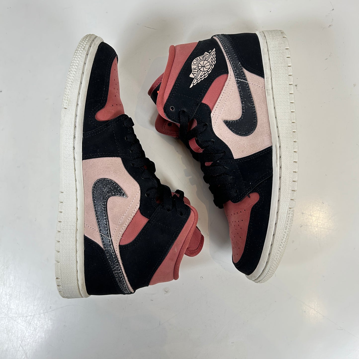 BQ6472 202 Jordan 1 Mid Canyon Rust (Women's) [USED] - 7 W (Used)