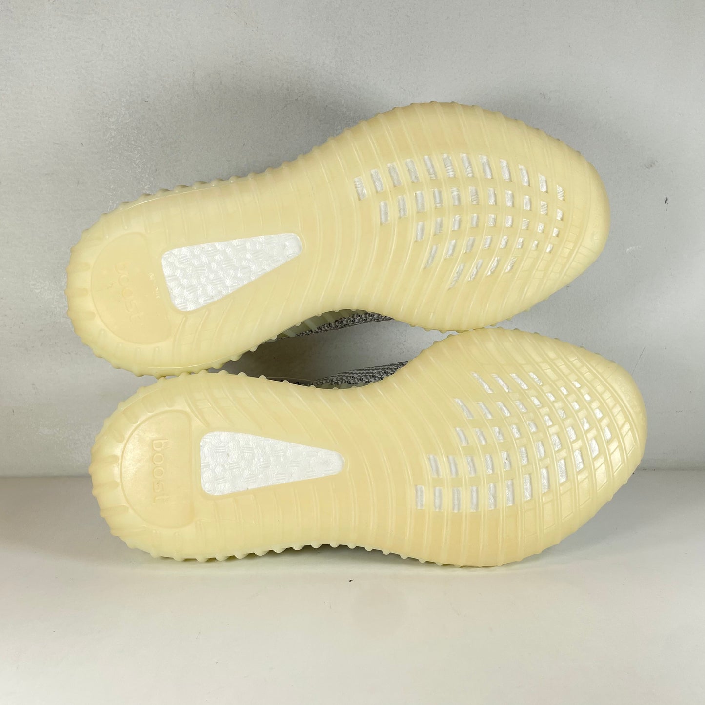 EF2905 Yeezy 350 V2 Static Non-Reflective [CONDITIONAL] - 10 M (Mark on Sock Liner)