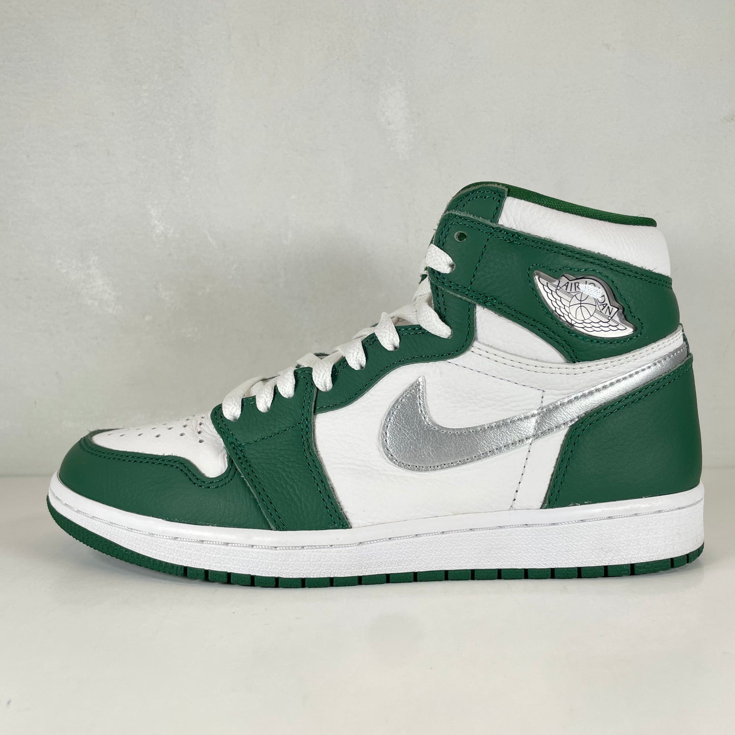 DZ5485 303 Jordan 1 Retro High OG Gorge Green [USED] - 8.5 M (Used) (No Box)