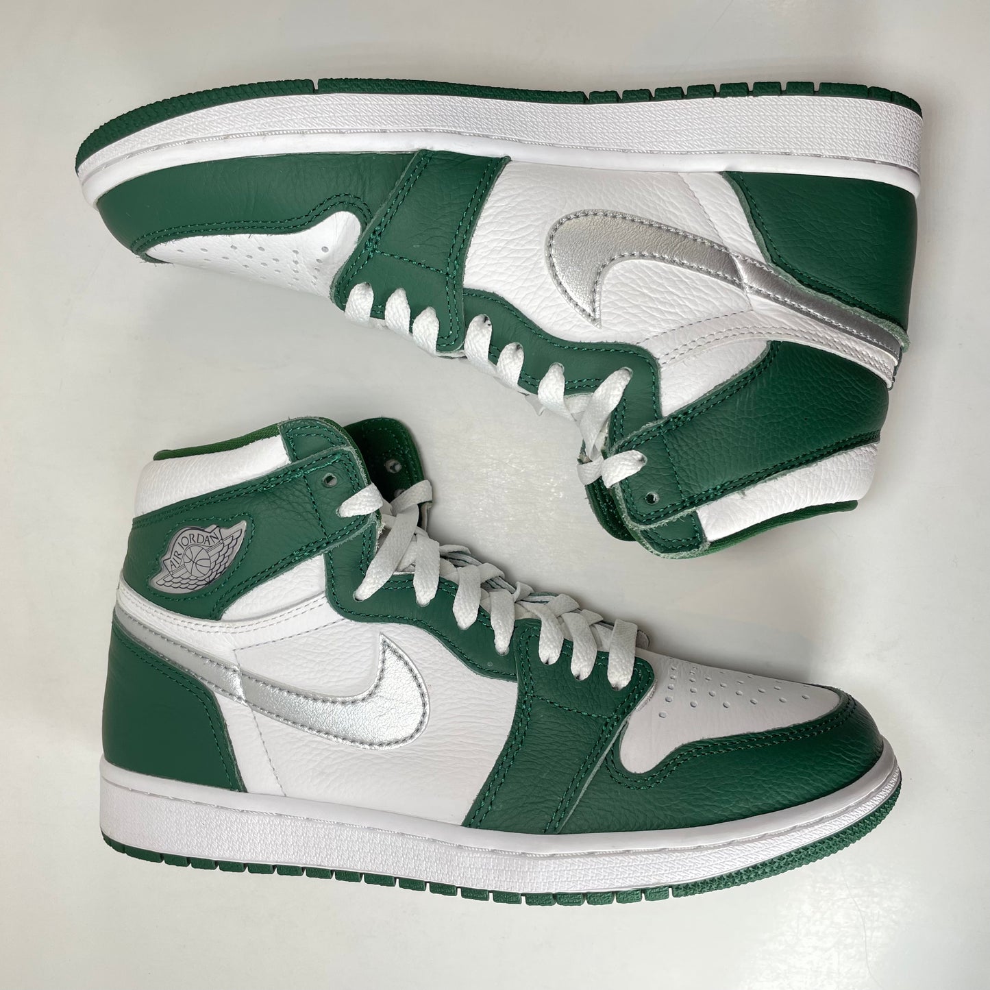 DZ5485 303 Jordan 1 Retro High OG Gorge Green [USED] - 8.5 M (Used) (No Box)