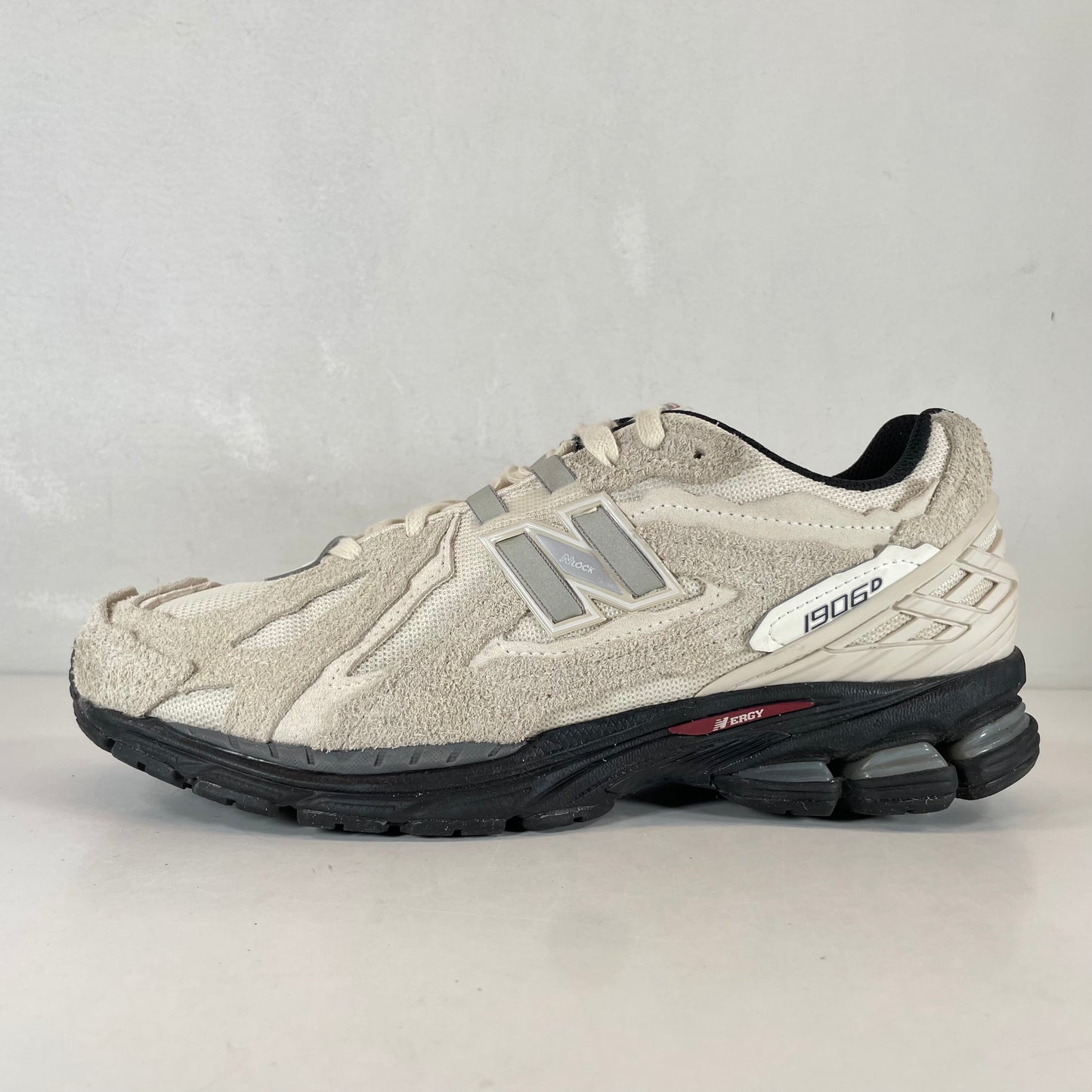 M1906DB New Balance 1906D Protection Pack Turtledove [USED] - 10.5 M (Used)
